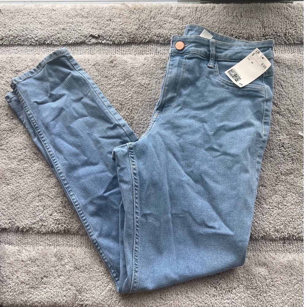 Light wash skinny jeans NWT by H&M
